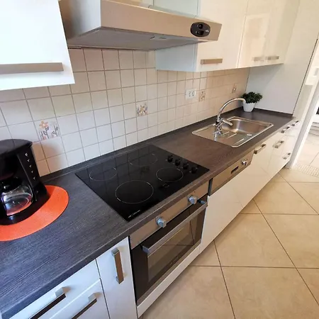 Διαμέρισμα 50m Vom Entfernt- Fuer 5 Personen By Interhome Dramalj