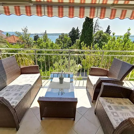 شقة 50m Vom Entfernt- Fuer 5 Personen By Interhome *