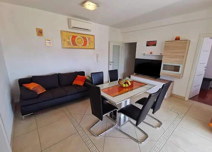 50m Vom Entfernt- Fuer 5 Personen By Interhome Apartment Dramalj