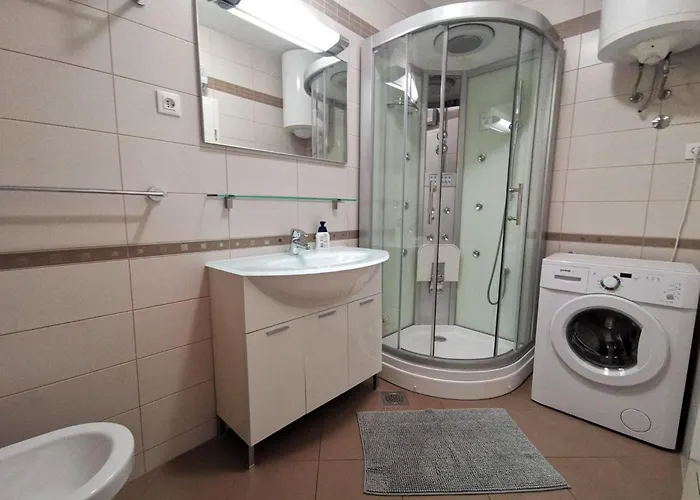 50m Vom Entfernt- Fuer 5 Personen By Interhome Dramalj
